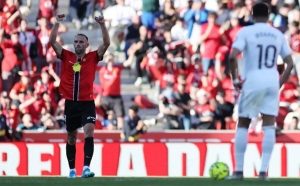 Mallorca chọn lối chơi phòng ngự phản công chủ động